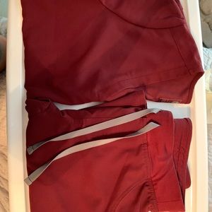 FIGS BURGANDY SET Small Top / Small Petite pants